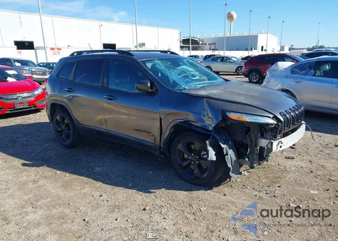2018 Jeep Cherokee Latitude Fwd from USA, damaged, VIN 1C4PJLCB5JD563405